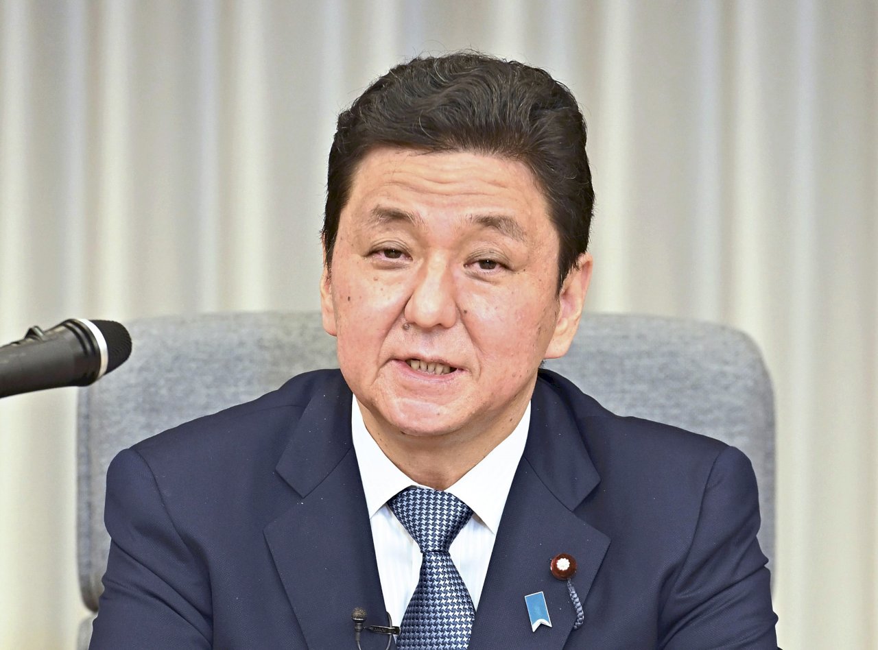日本新內閣 親台派防衛大臣岸信夫可望續任
