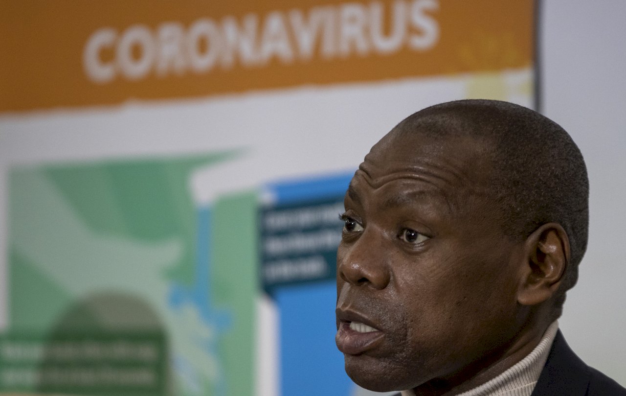 流行病學家證實：南非變種病毒傳染力多出50%
