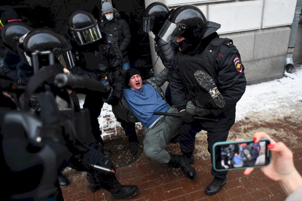 俄警對示威民眾動粗 歐洲人權專員要求說明