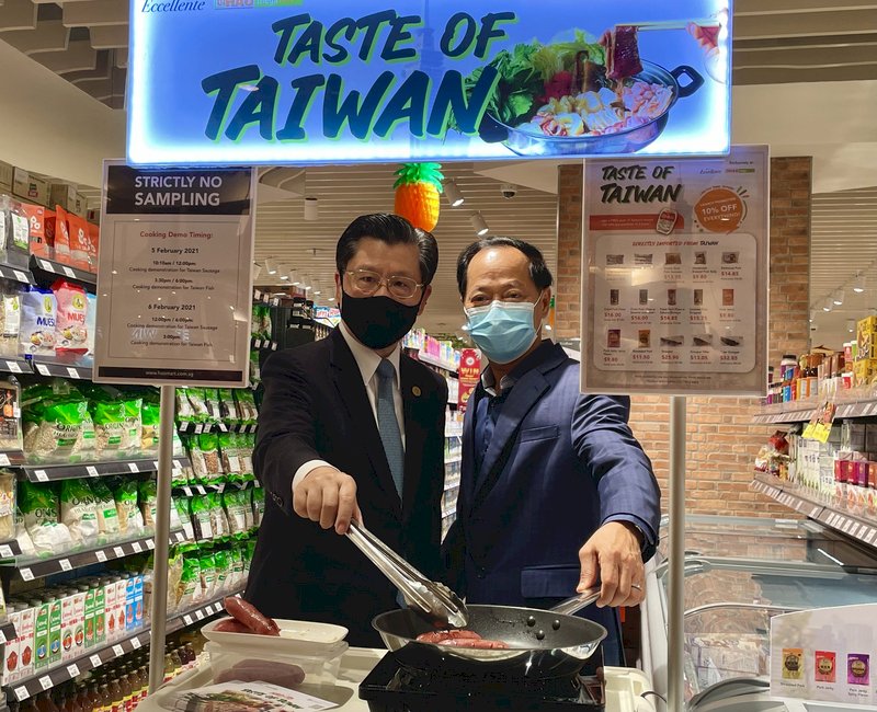 台香腸貢丸熱銷 新加坡業者有意進口台灣豬肉