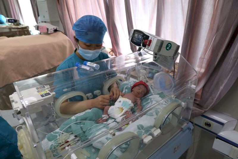 出生率下降扛不住 中國醫院婦產科接連停業
