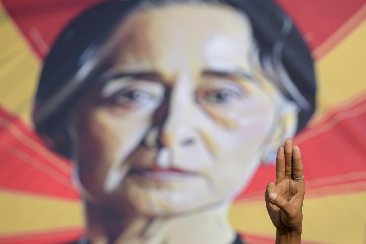 緬甸政變滿週年 軍民對抗走向長期衝突(影音)