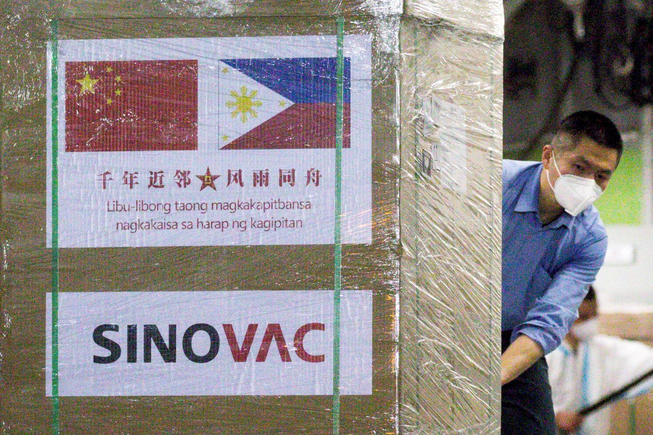 菲律賓開始疫苗接種 但存在供需問題