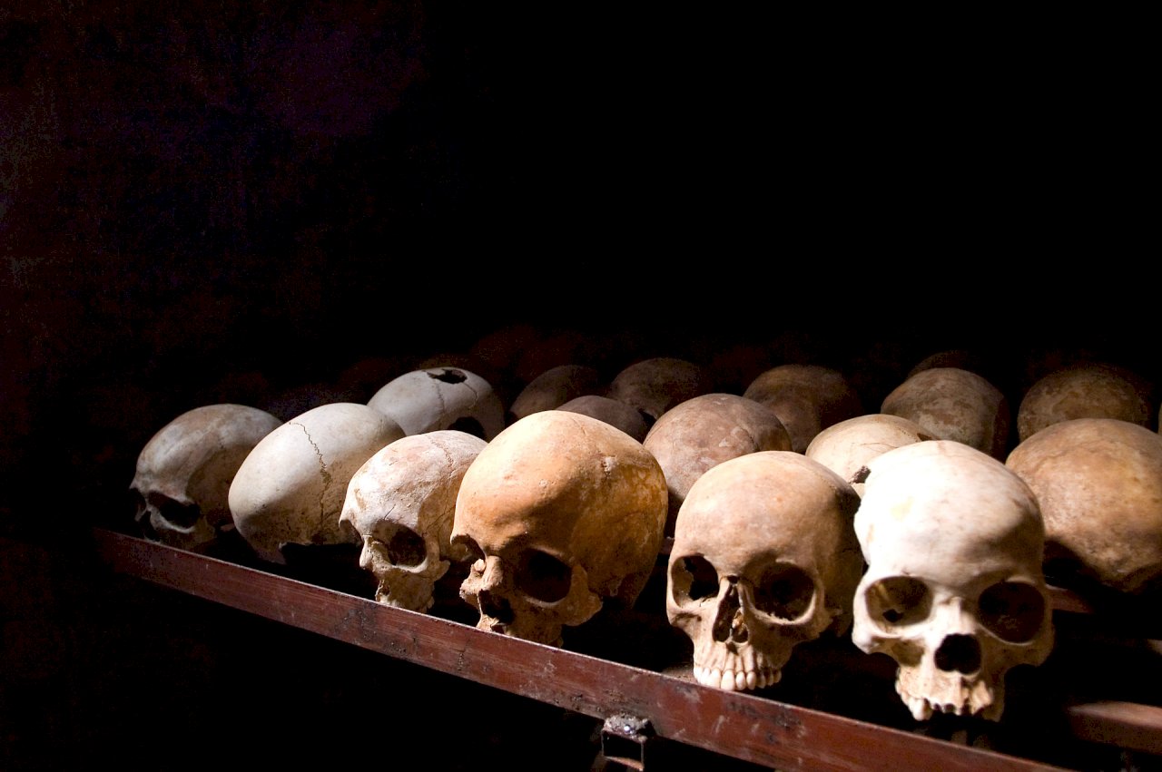 盧安達大屠殺性侵下後代  揹「屠夫之子」污名的成長掙扎