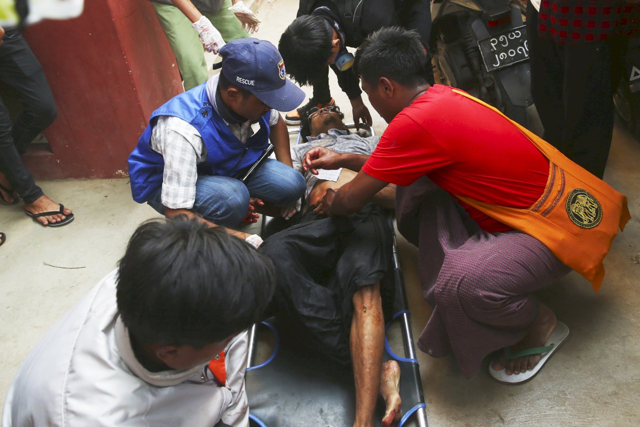緬甸民眾再示威  警方開槍至少6死