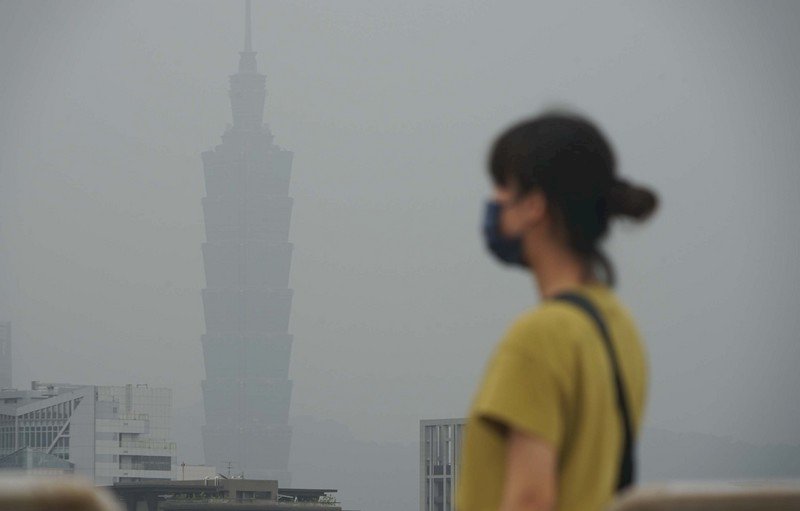 冷空氣挾中國沙塵 22日西半部空氣品質亮紅燈