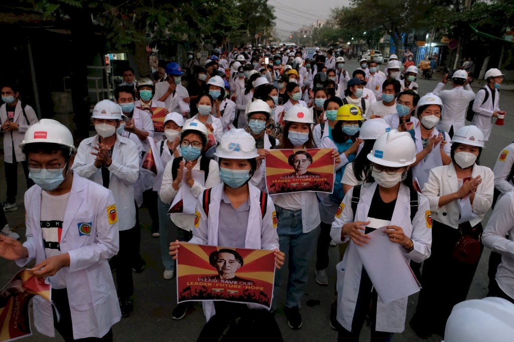反軍事政變 緬甸醫護上街