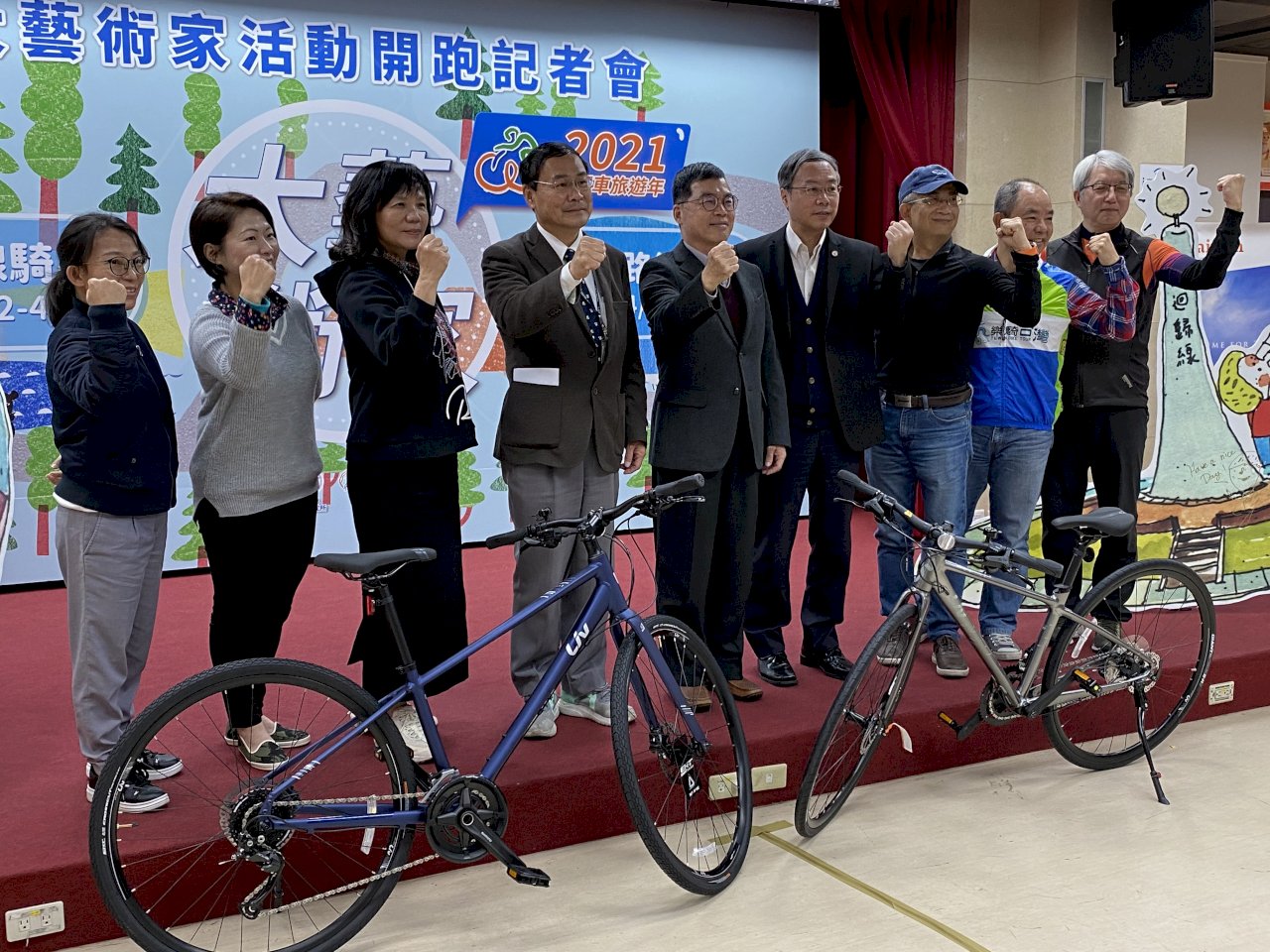 以台灣為畫布、騎鐵馬作畫 「自行車大藝術家」活動開跑(影音)