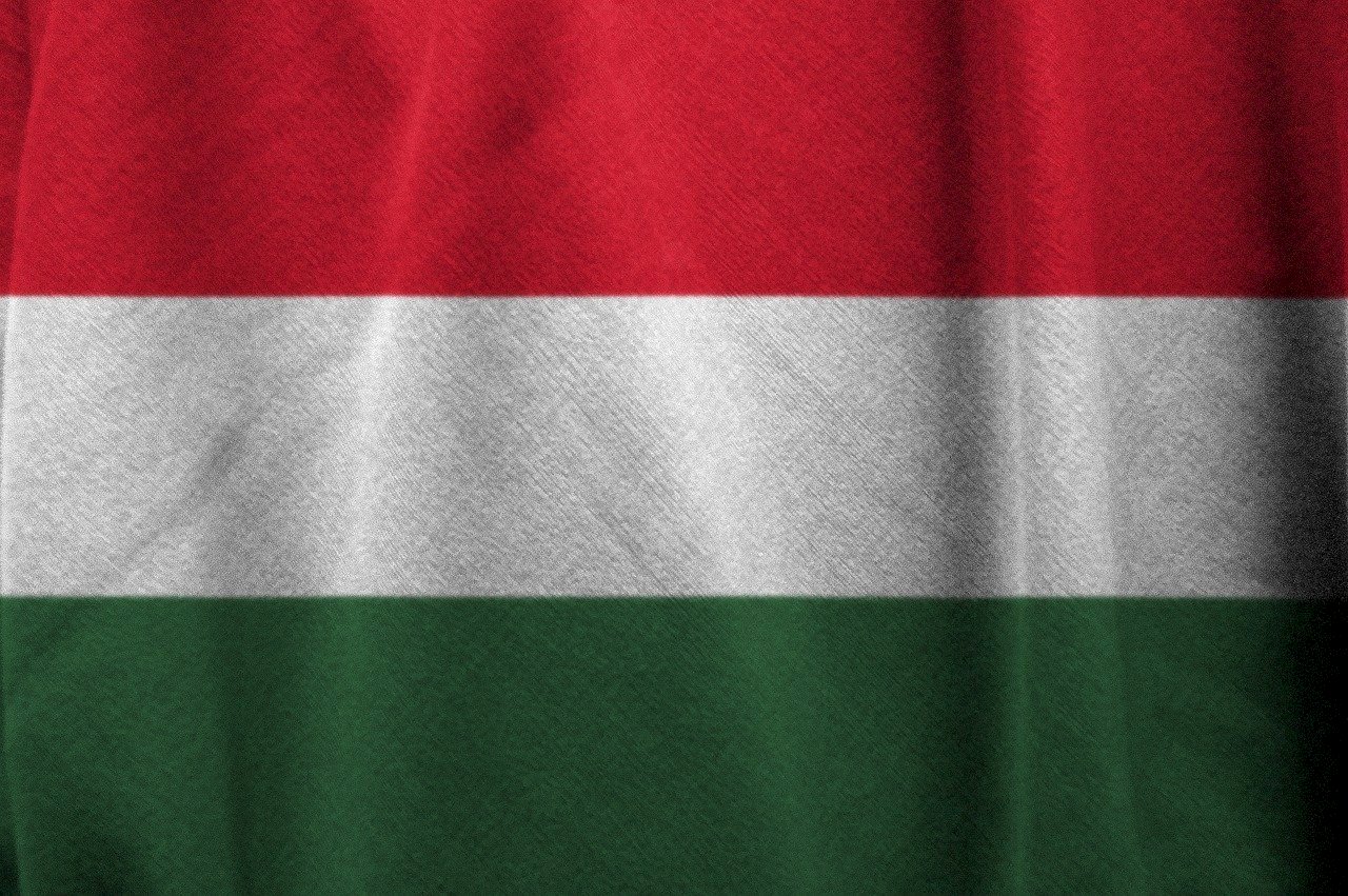 匈牙利12月民調 在野聯盟首度領先奧班