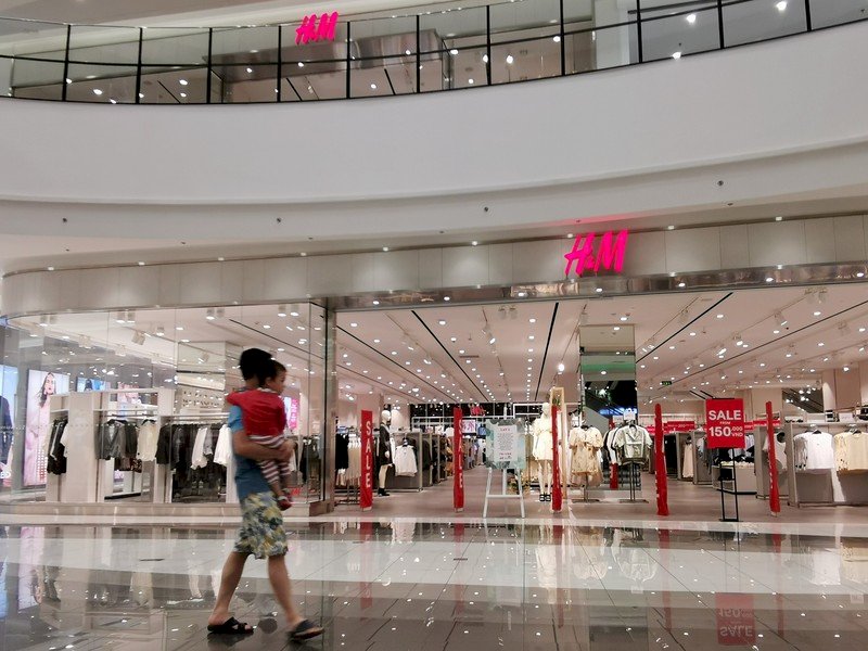 H&M配合中國改地圖遭抵制  越南喊話促企業守法