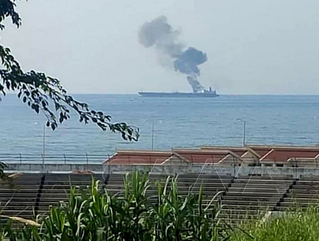 敘利亞外海油輪起火 疑似遭無人機攻擊