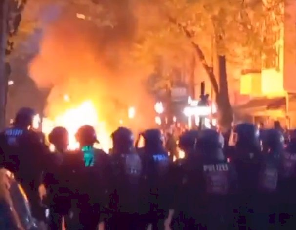 柏林五一勞動節警民衝突 警方：暴力令人無法接受