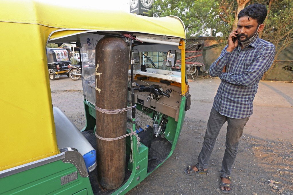 印度嘟嘟車變身救護車  駕駛要送病患到疫情結束