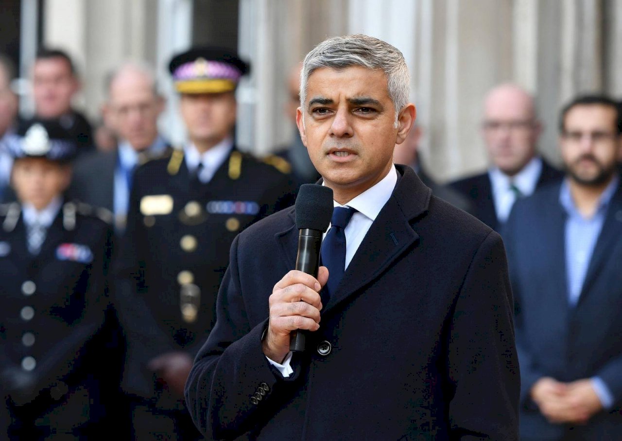 倫敦市長沙迪克汗 擊敗保守黨對手成功連任