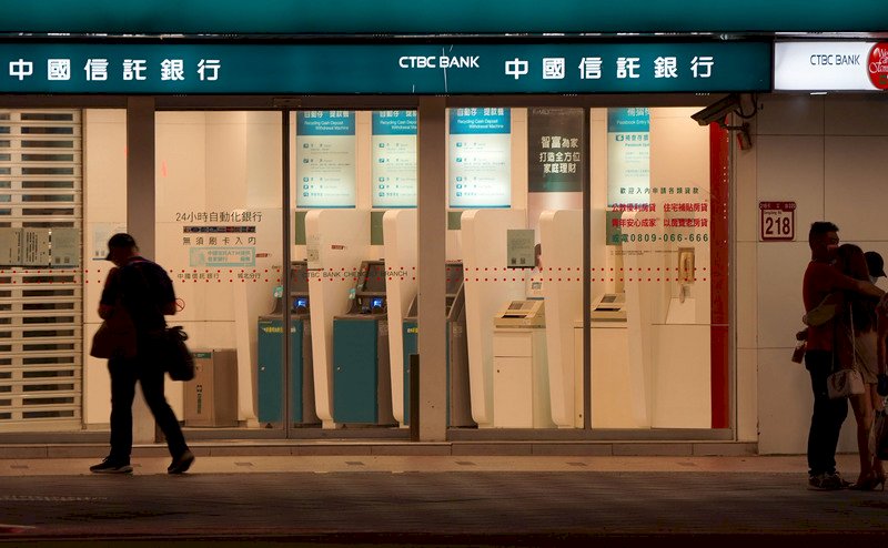 台灣每10萬人平均擁有ATM數量  金管會：約全球3倍
