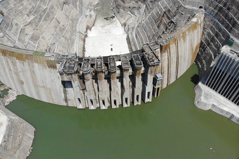 長江上游多一座大壩 中國白鶴灘水電站開始發電
