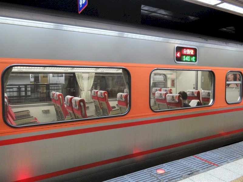 宜蘭外海地牛翻身 影響台鐵28列次逾2千旅客