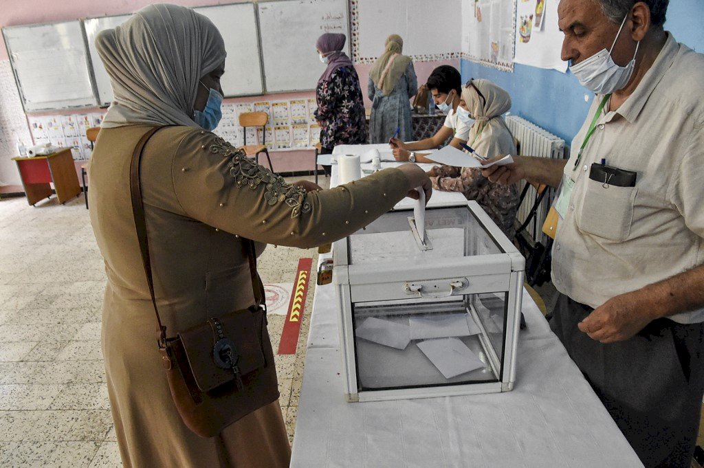 遭抵制 阿爾及利亞國會選舉投票率僅三成