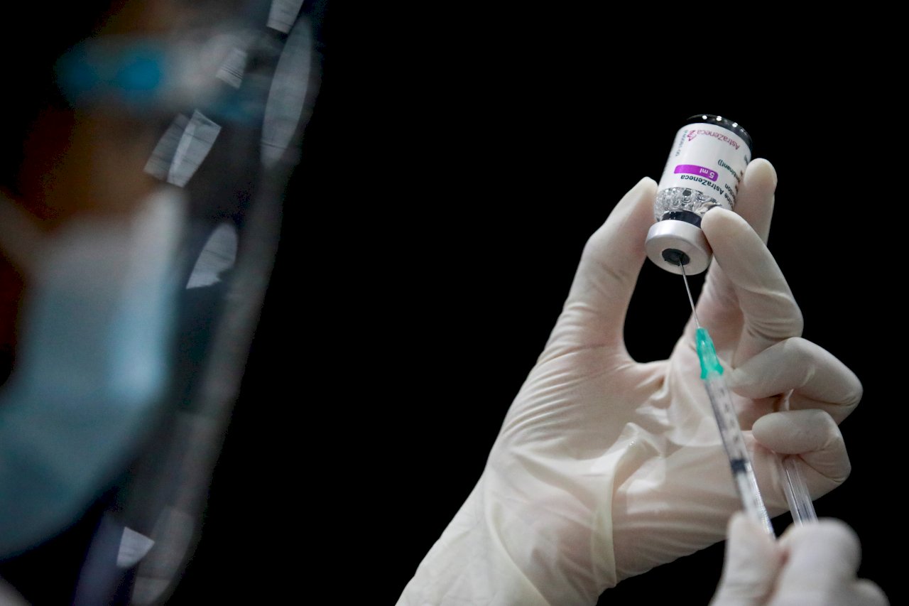 《共同社》：厚勞省擬開放60歲以上民眾接種AZ疫苗