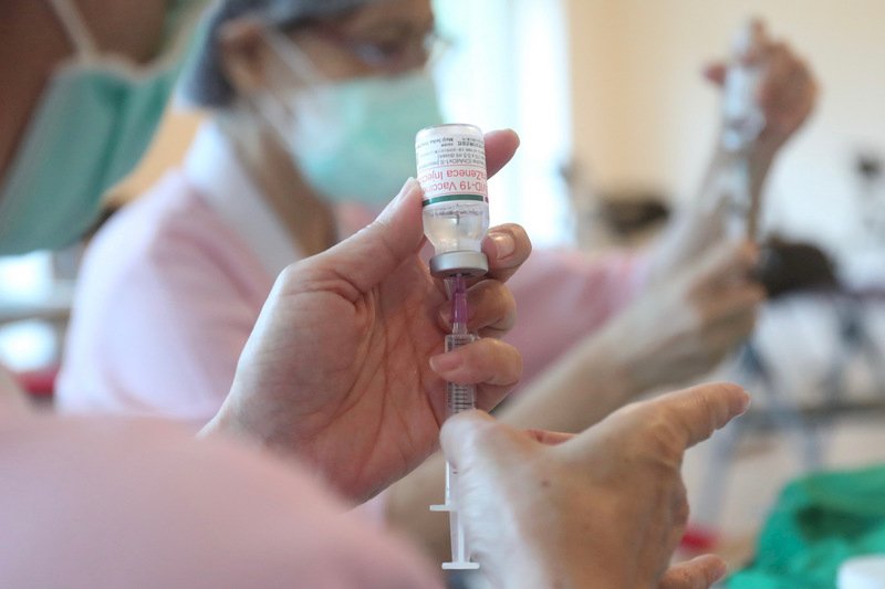 新北50多歲女接種AZ死亡 獲600萬元救濟