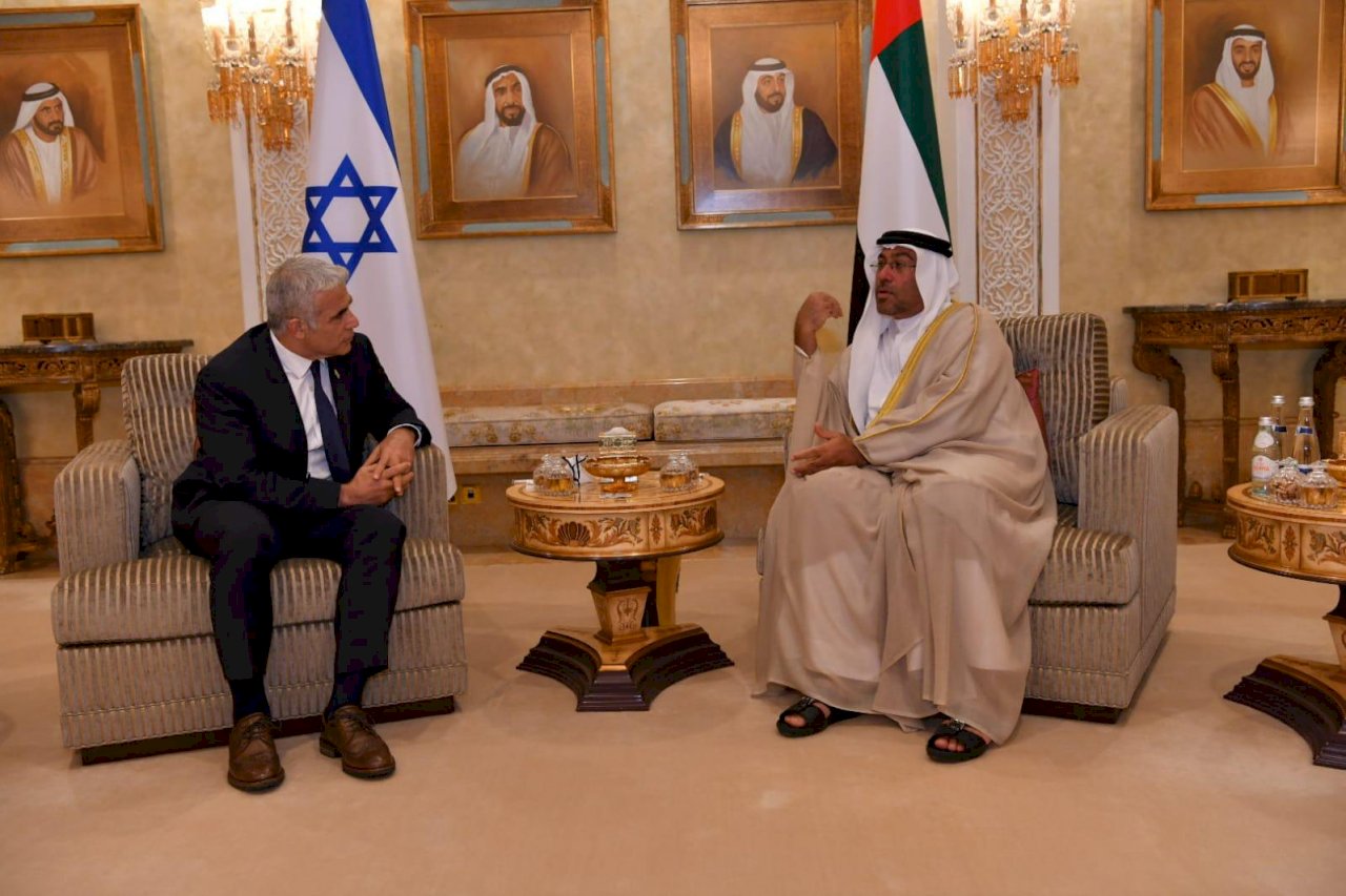 關係正常化後 以色列外長首次正式訪問阿聯