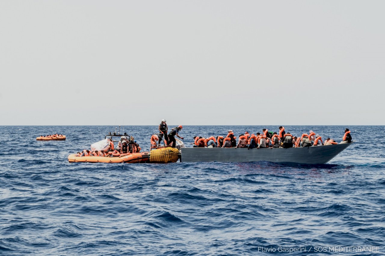 非洲與中東移民湧入 200多人在地中海獲救