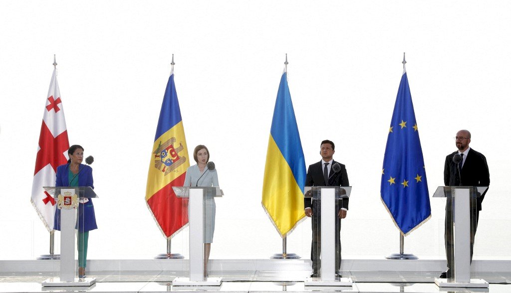 推進入會進程 喬摩烏3國與歐盟舉行高峰會