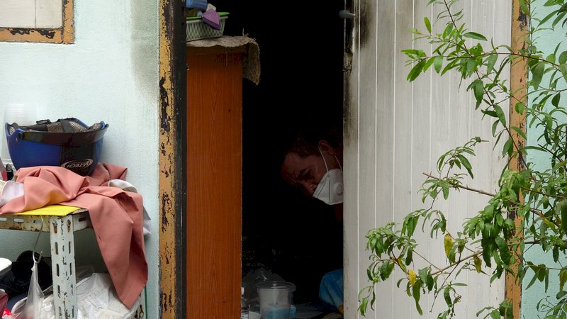 泰國醫療超載一床難求 病人倒家中找氧氣瓶自救