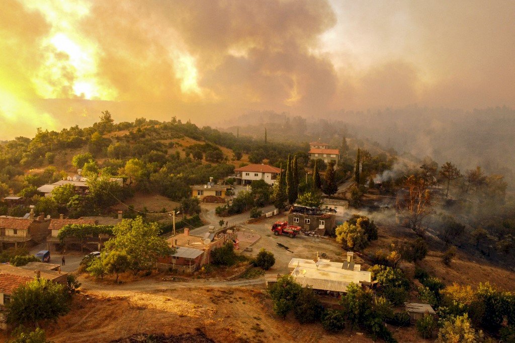 土耳其野火燒5天8人喪命 希臘義大利也傳災情