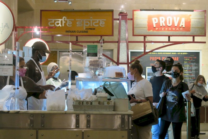 紐約市開全美先例  餐廳內用要出示疫苗接種證明