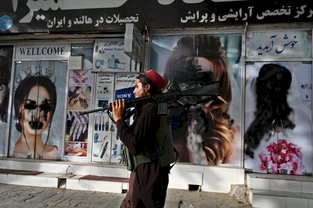 女權再受壓迫 塔利班下令全國美容院關閉