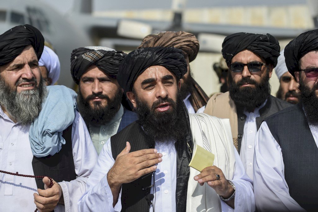 塔利班歡慶擊敗美國 中國讚「阿富汗翻開新頁」