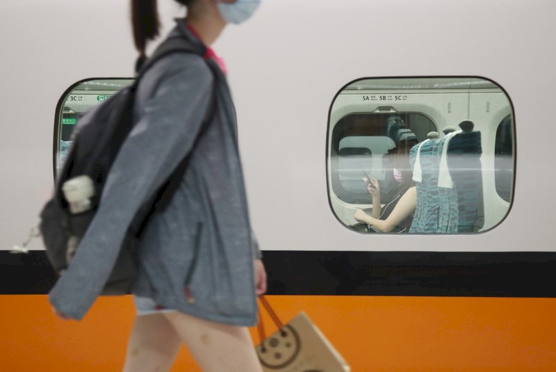 高鐵中秋再釋2成座位、國慶加開188班 周五同步開放訂票