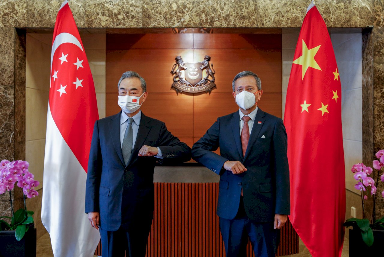 王毅訪問新加坡 星外長歡迎中國加入CPTPP意願