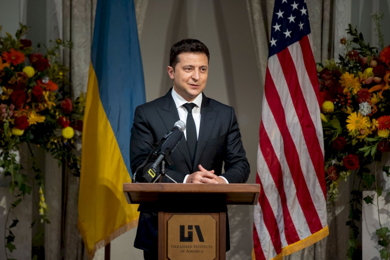 疑打擊寡頭遇襲 烏克蘭總統助理一劫
