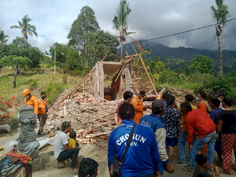 峇里島發生規模4.8地震  3人喪生