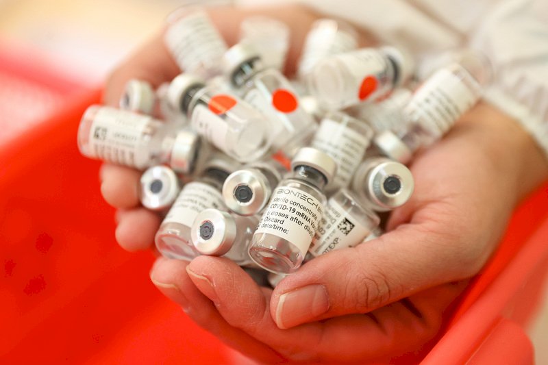 第12批BNT疫苗運抵桃機 數量待指揮中心公布