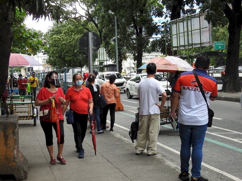 馬尼拉市解除防護面罩強制令 總統府喊無效