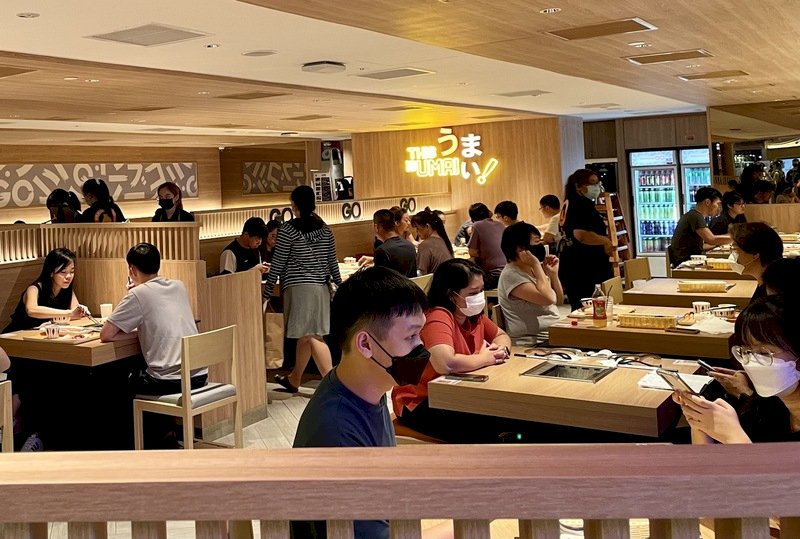 新加坡疫情穩定 放寬社交聚會餐廳內用人數