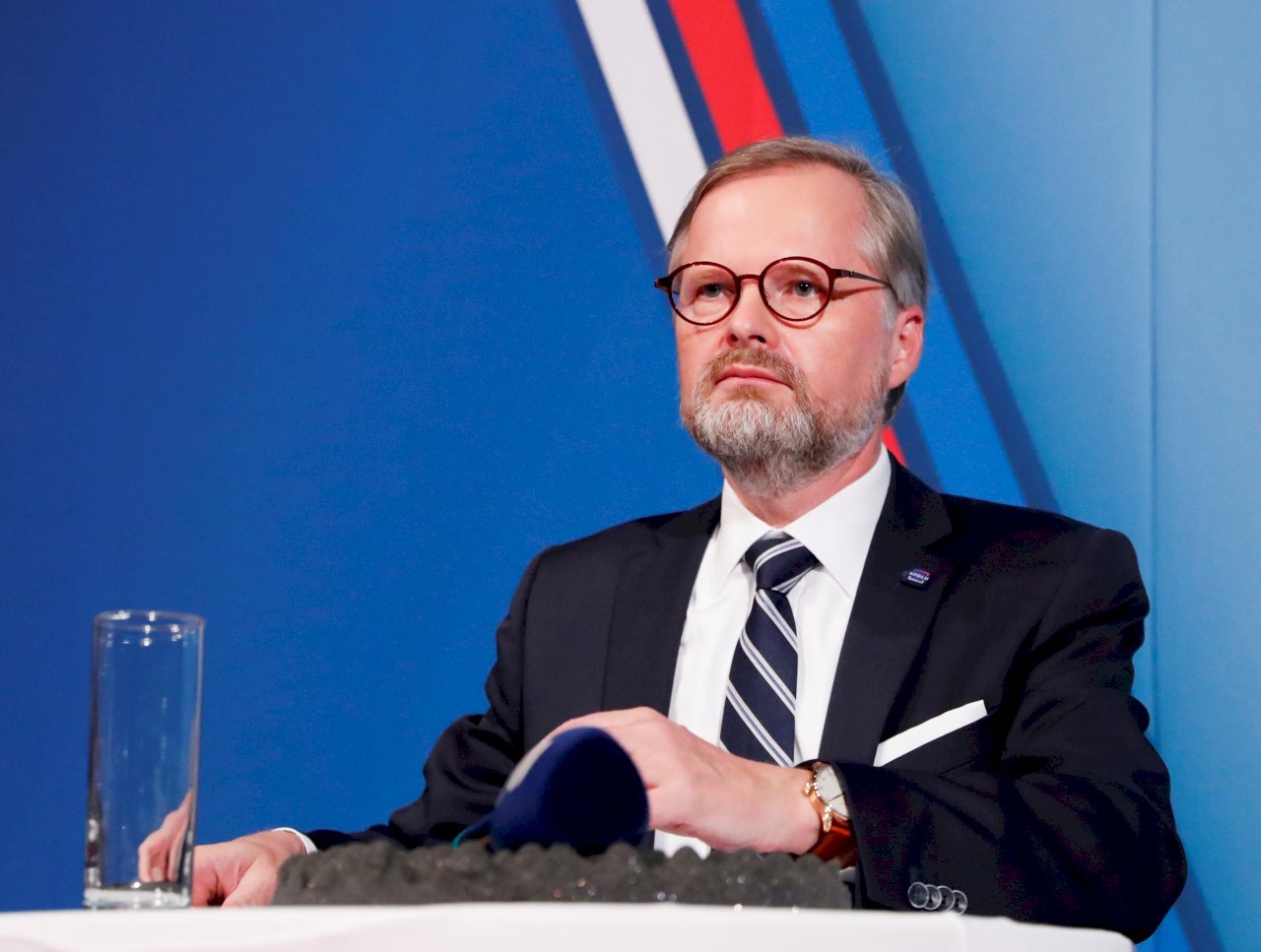 右翼費亞拉將成捷克新總理 面對疫情挑戰