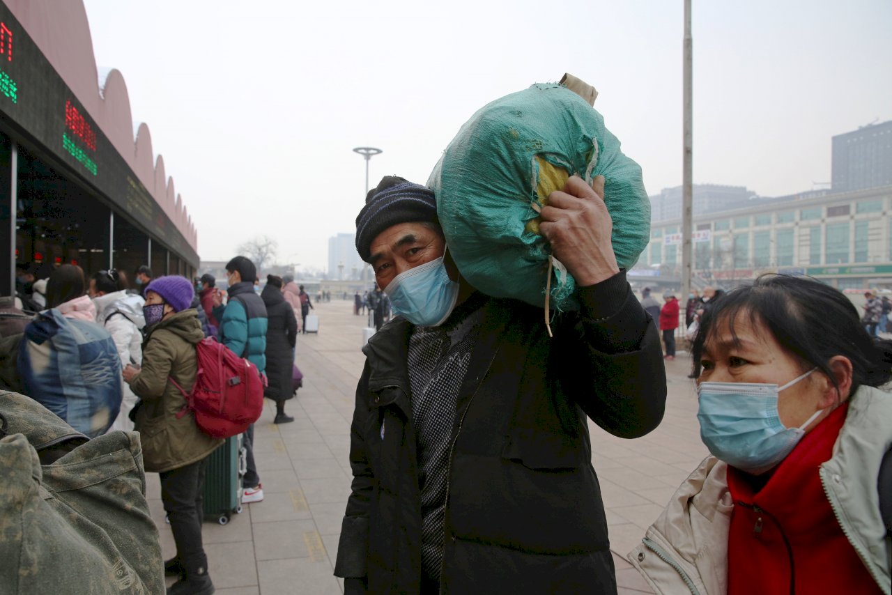 中國提前出現返鄉潮  農民工帶藥回家給長輩