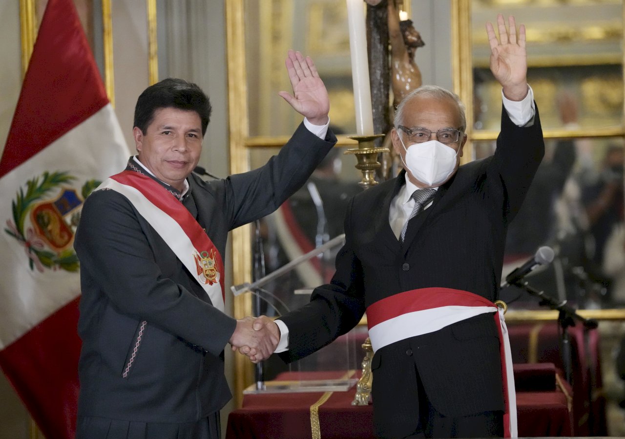 半年內4度換總理 祕魯新總理：將奉行自由市場政策