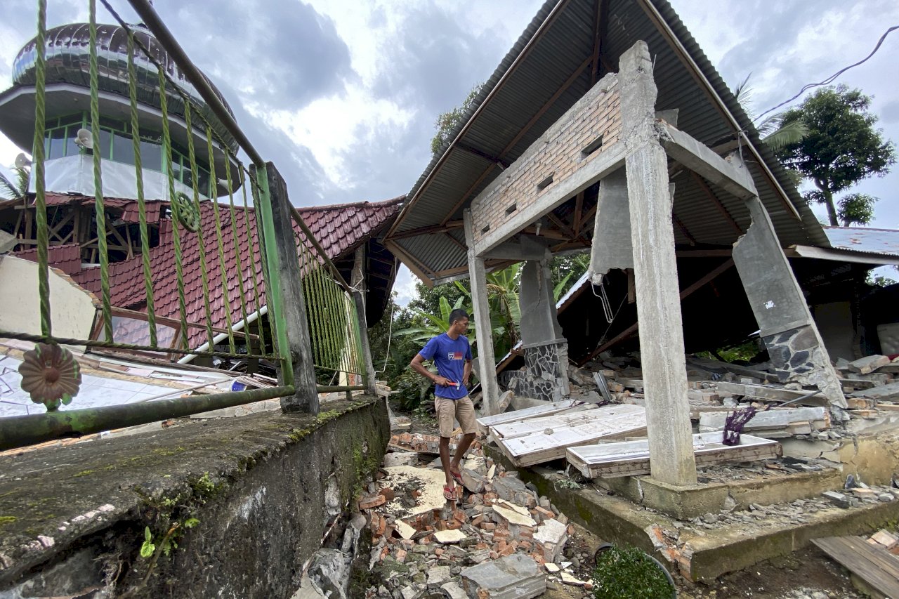 吳釗燮對印尼地震表達慰問 目前無台人傷亡