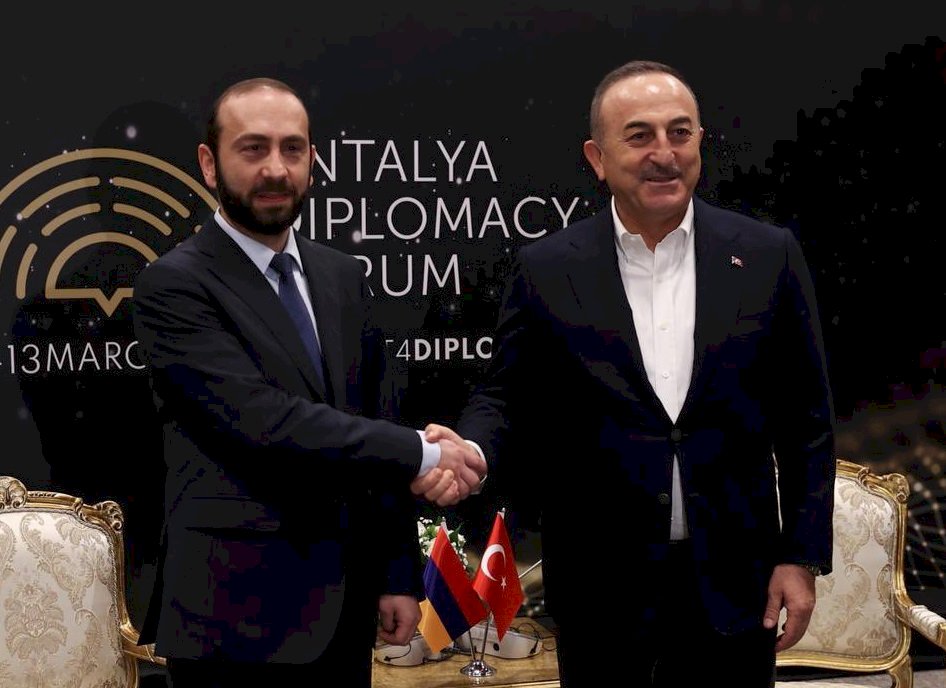 土耳其和亞美尼亞外長會談 承諾推進兩國關係正常化