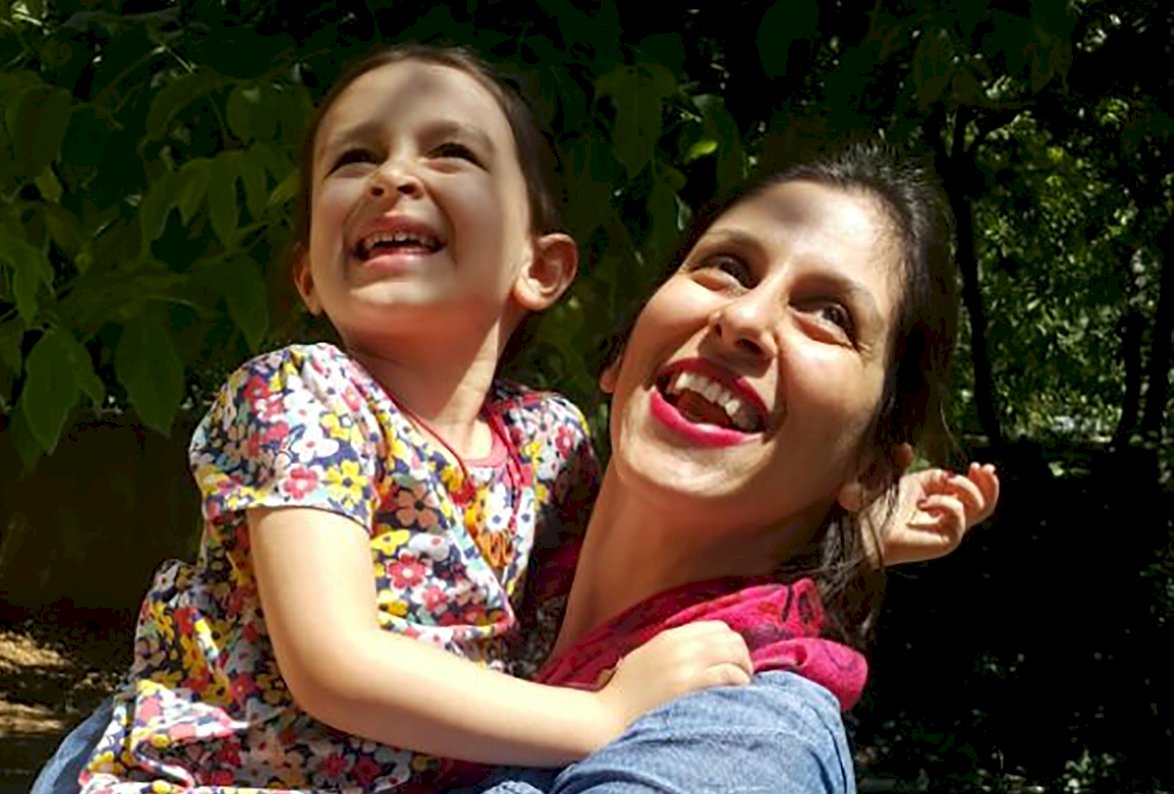 英議員：遭伊朗囚禁6年 英婦女踏上返鄉之路