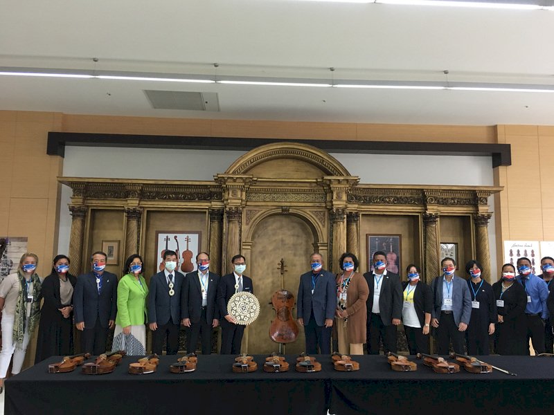 馬紹爾總統訪台南 參觀奇美博物館與蘭花生技產業