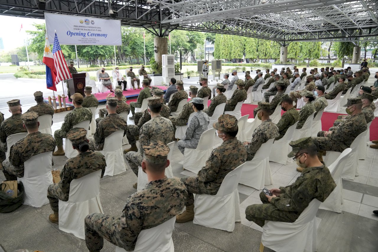 聚焦南海緊張 菲律賓與美國舉行空前規模聯合軍演