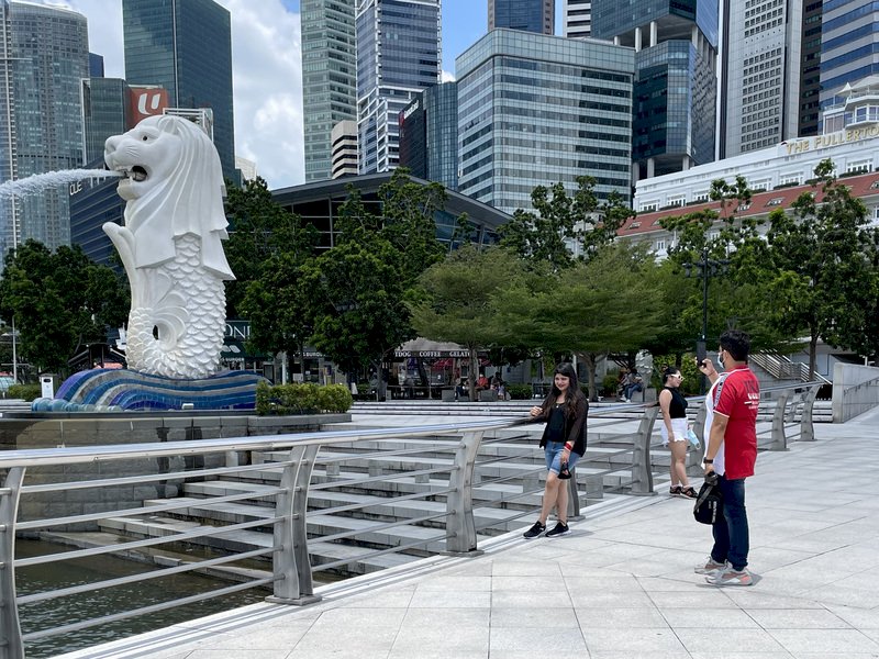 新加坡防疫鬆綁戶外不強制戴口罩 民眾：心情輕鬆