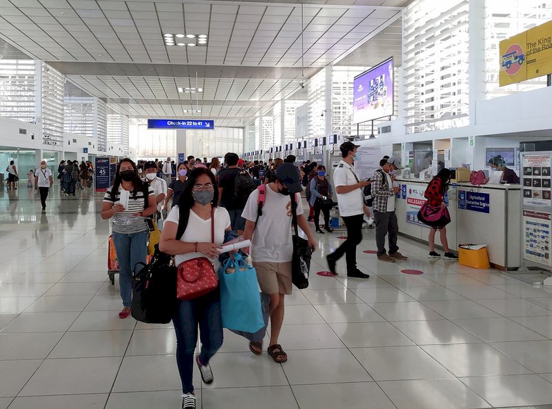 菲律賓開放完整接種疫苗旅客入境 31日起核發觀光簽證