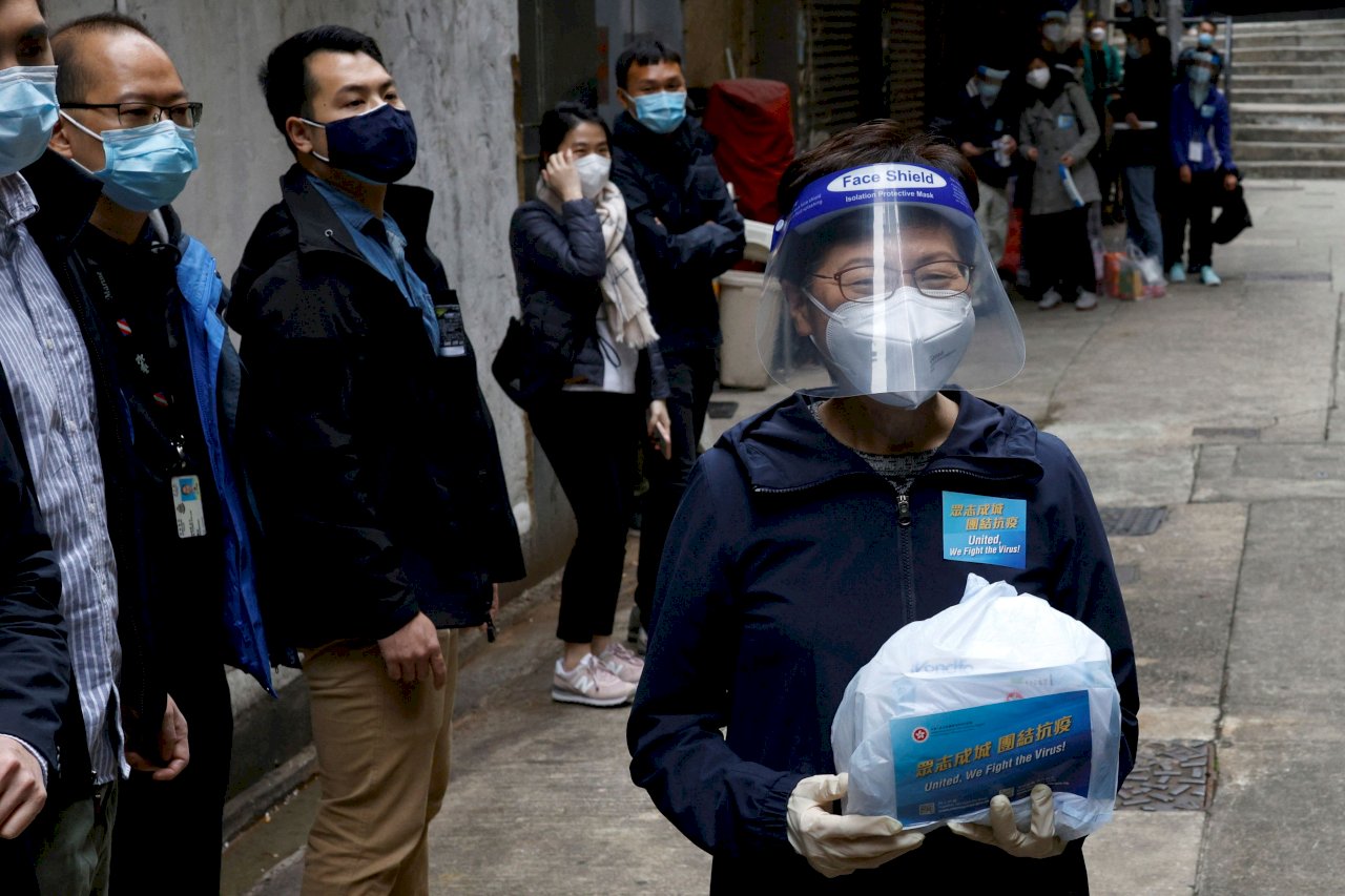 香港疫情單日增3709例確診 累計8172人死亡